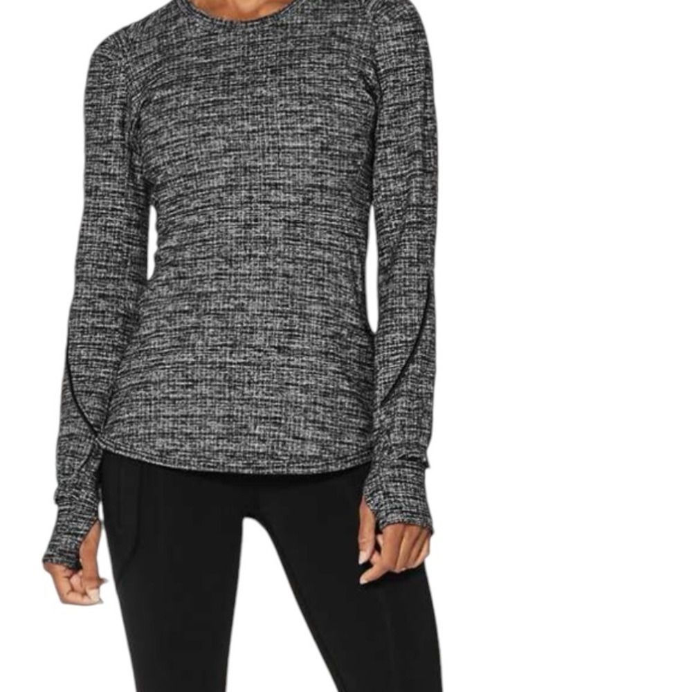 Lululemon Extra mile long sleeve